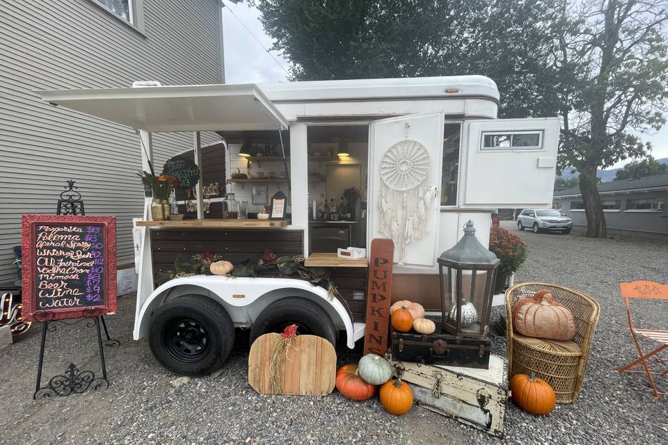 Cowgirl Up Mobile Bar