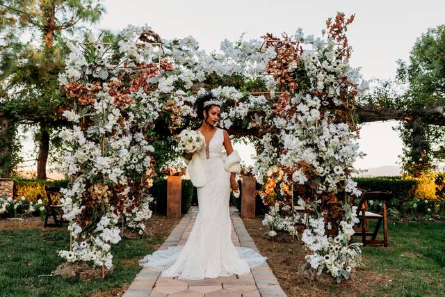 WINERY STYLED SHOOT