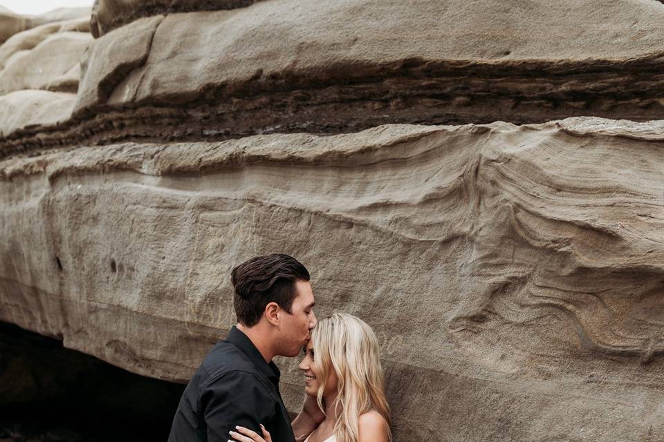 BEACH ENGAGEMENT SESSION