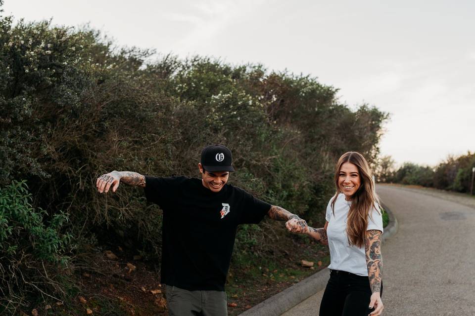 SKATEBOARDING COUPLES SESSION