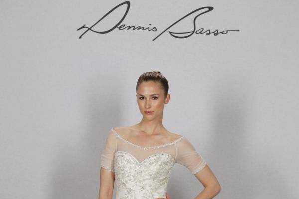 Dennis Basso 1138
Mermaid gown in lace and organza