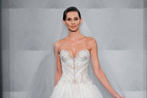MARK ZUNINO
Sweetheart A-line Gown in Tulle