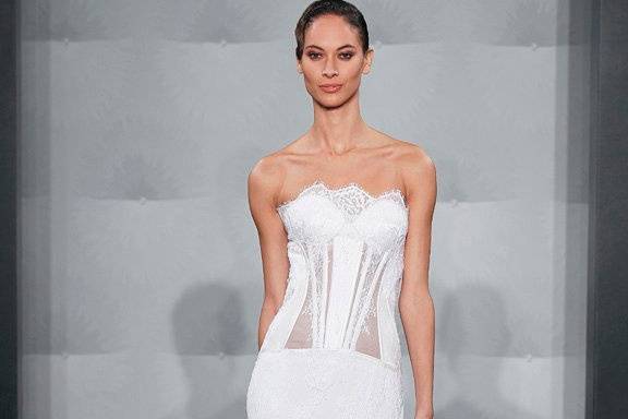 MARK ZUNINO
Sweetheart Mermaid Gown in Silk Duchess Satin