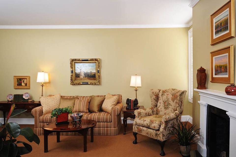 Presidents' Quarters Inn