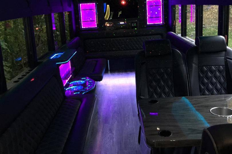 22-24 limo bus