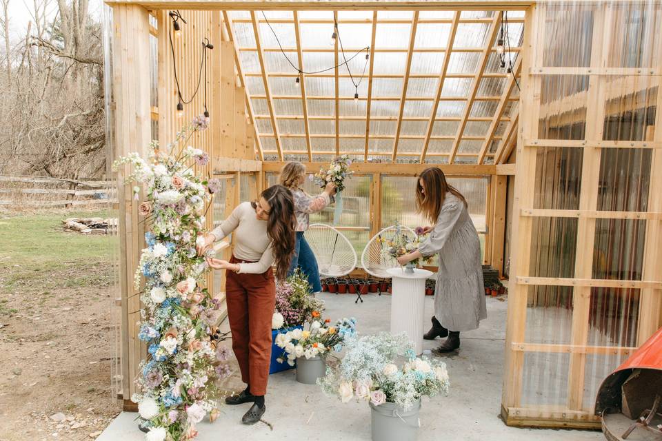 Modern wedding florist