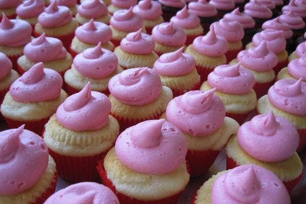 Mini cupcakes.
