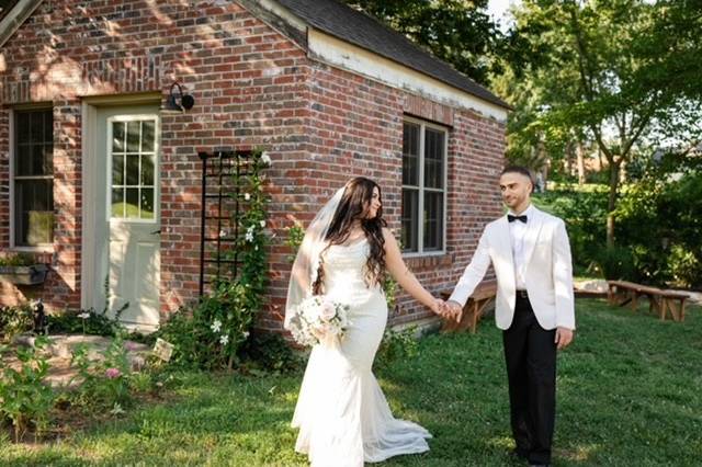 Little cottage photo
