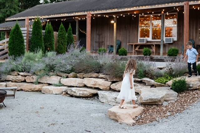 Barn firepit