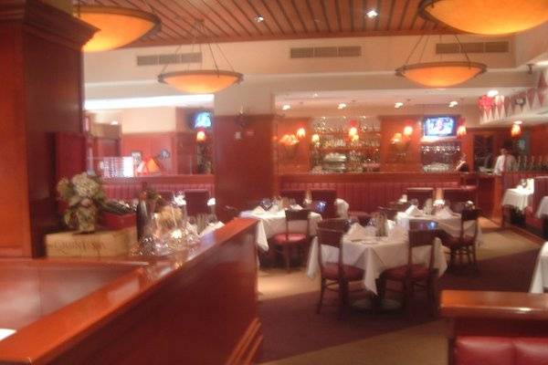 Fleming's Prime Steakhouse & Wine Bar