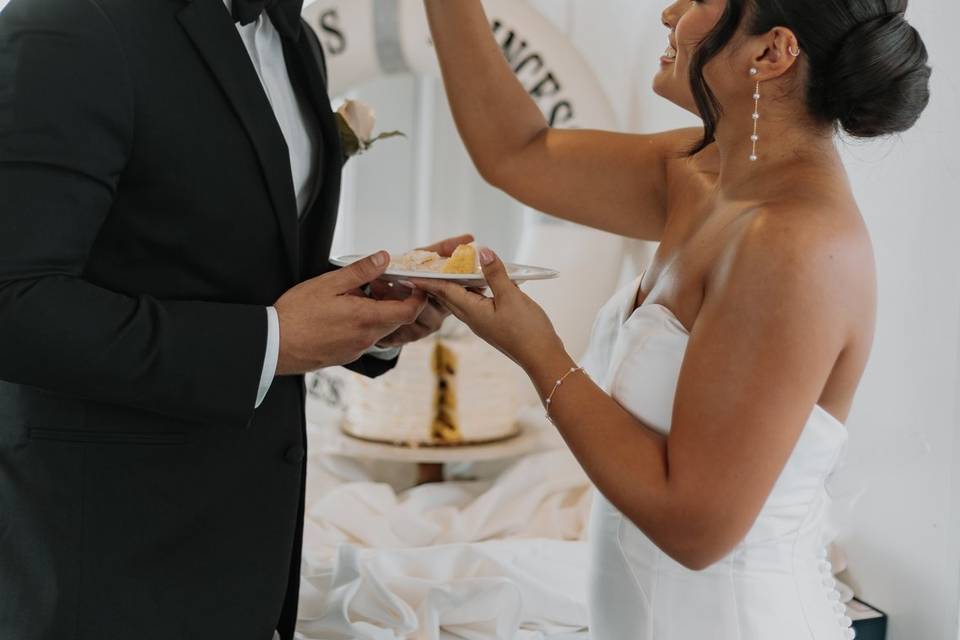 Couple eating cake