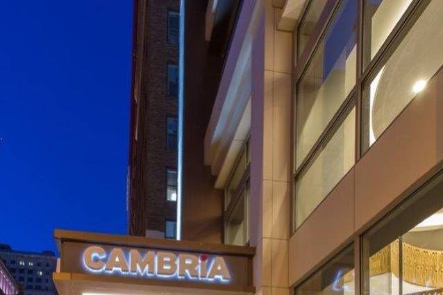 CAMBRiA hotel & suites Philadelphia Center City