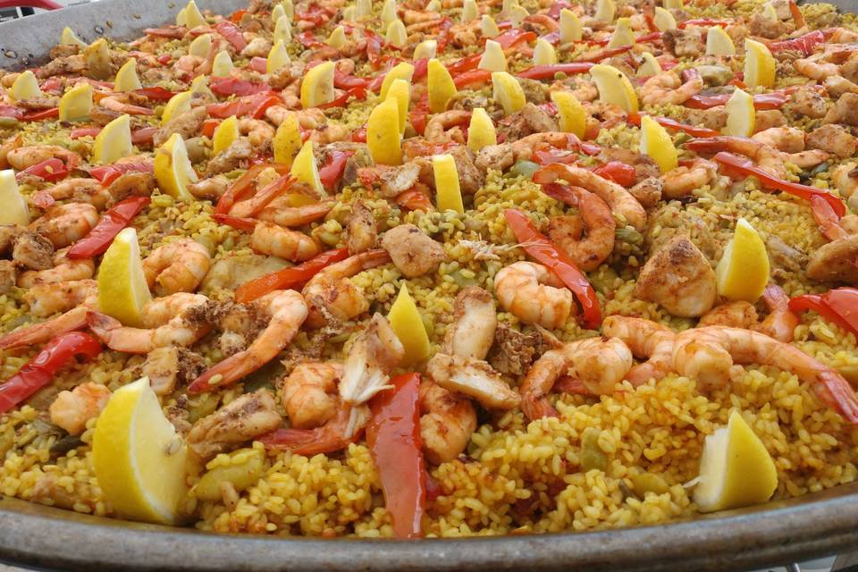 Large paella