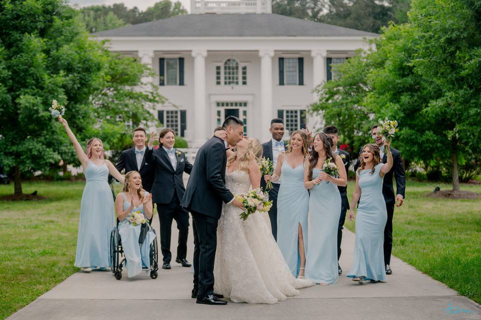 The Valora Oak Estate