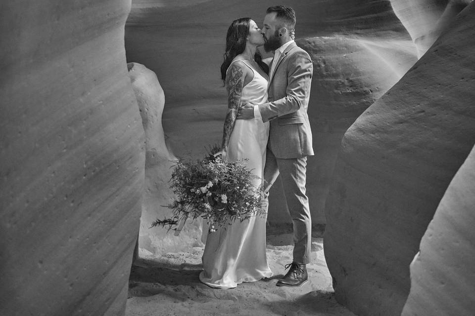 Elopement in northern Arizona.