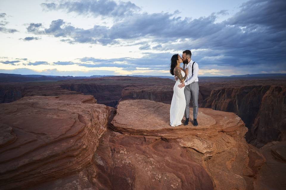 Elopement in northern Arizona.