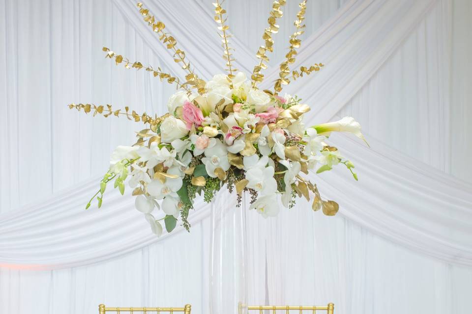 Tall centerpiece