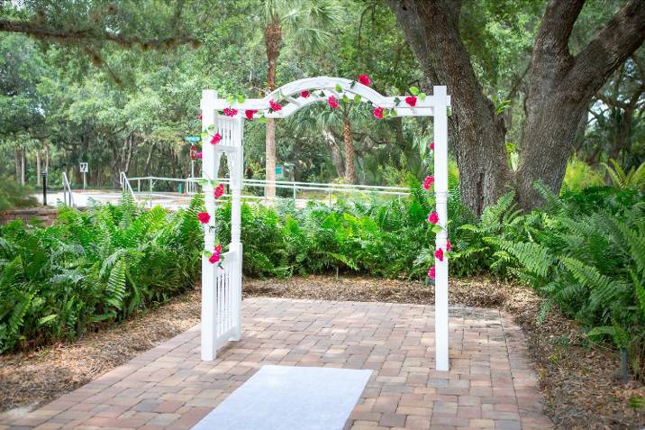 Wedding arch