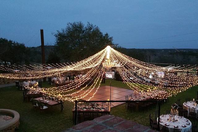 Outdoor reception lighting