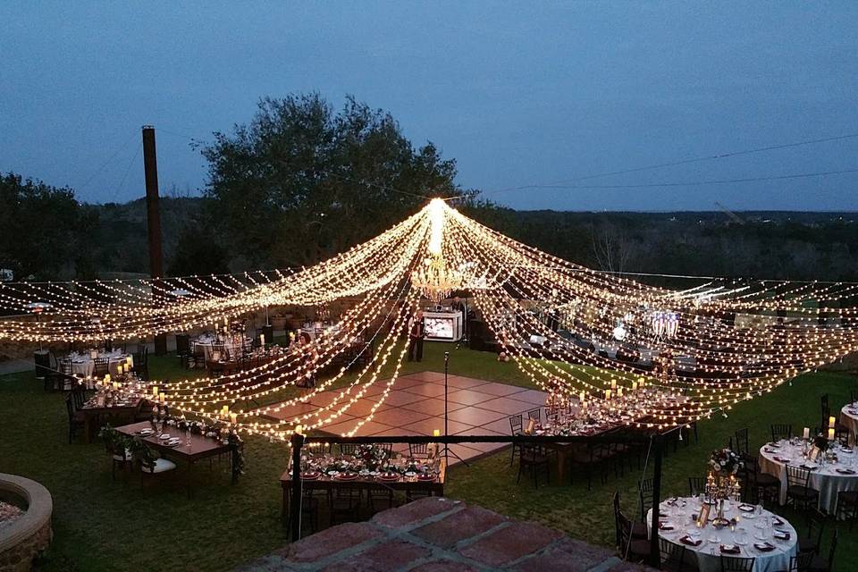 Outdoor reception lighting