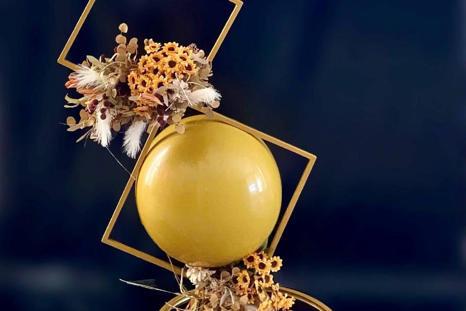 Balloon and flower design