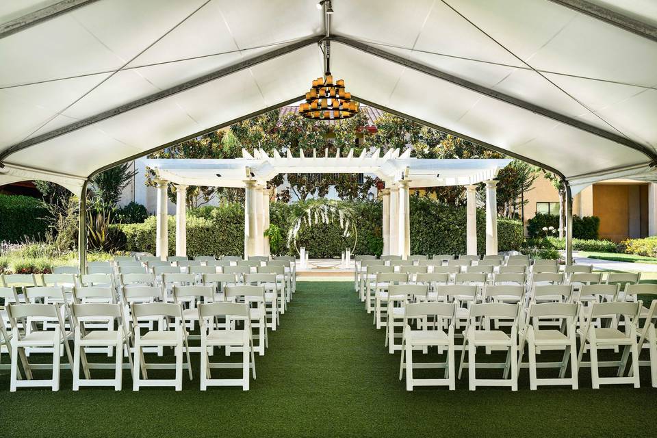 Courtyard Dinner Reception