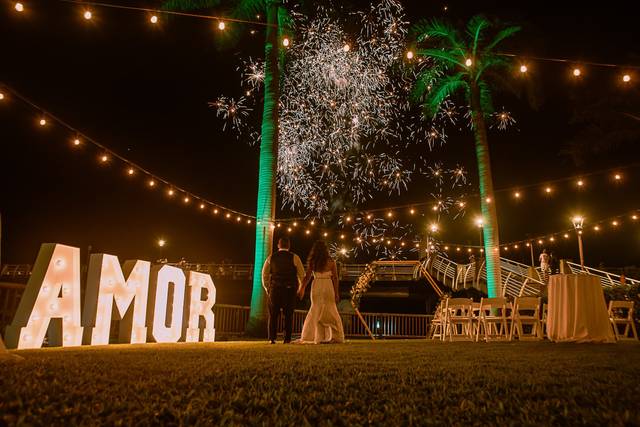 AMOR letters and fireworks