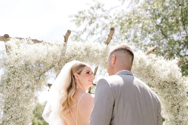 Wedding at Rivercrest Farm