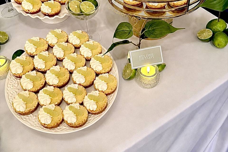 Key Lime Pie Tarts