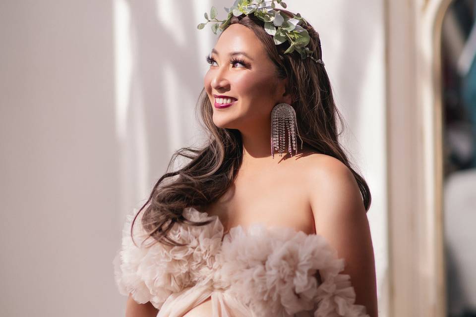 Maternity makeup and hair