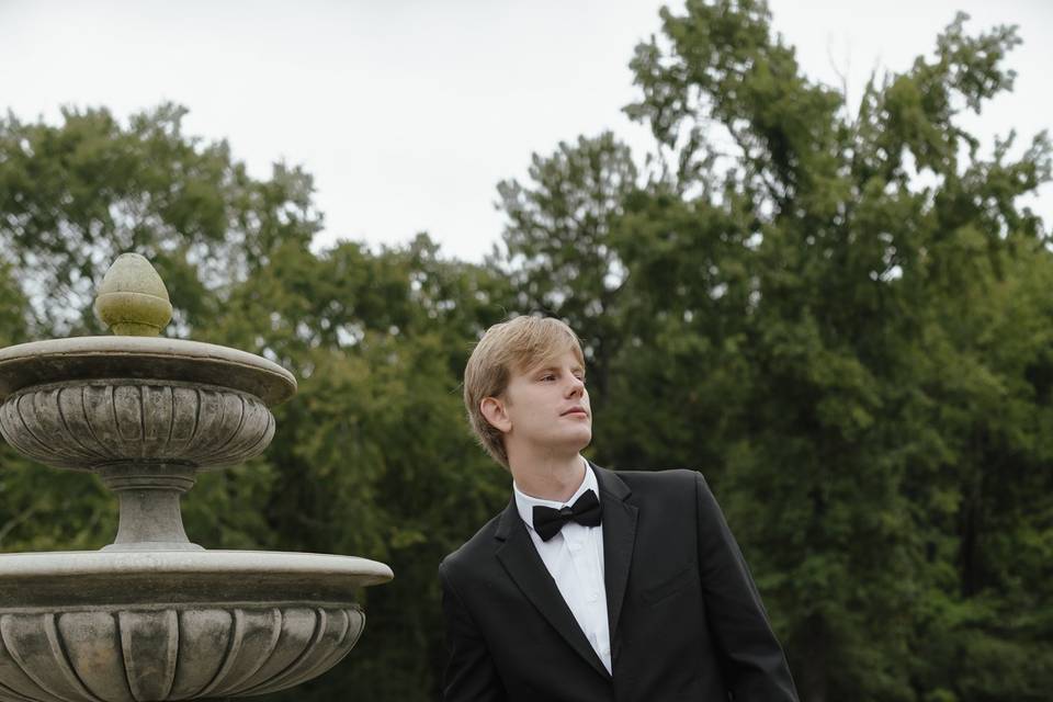 Groom