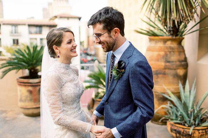 San Antonio wedding first look