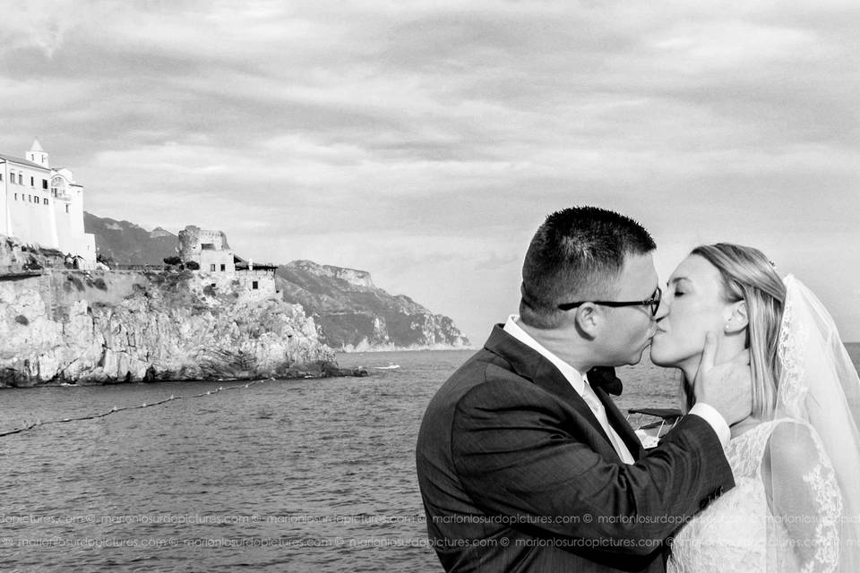 Kiss in Amalfi