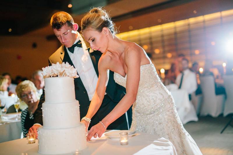 Cake cutting