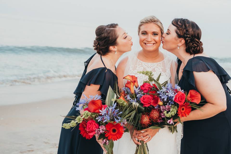 Sister love for the bride