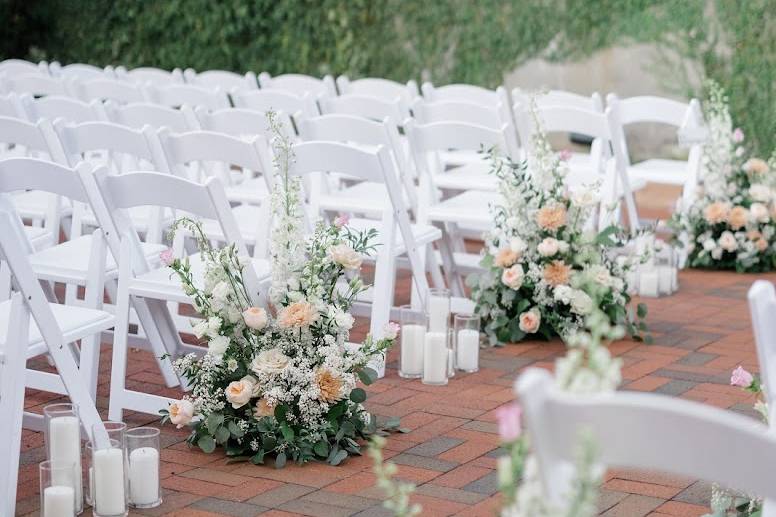 Ceremony Decor & Florals