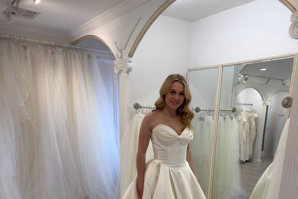 Ve'Lace Bridal