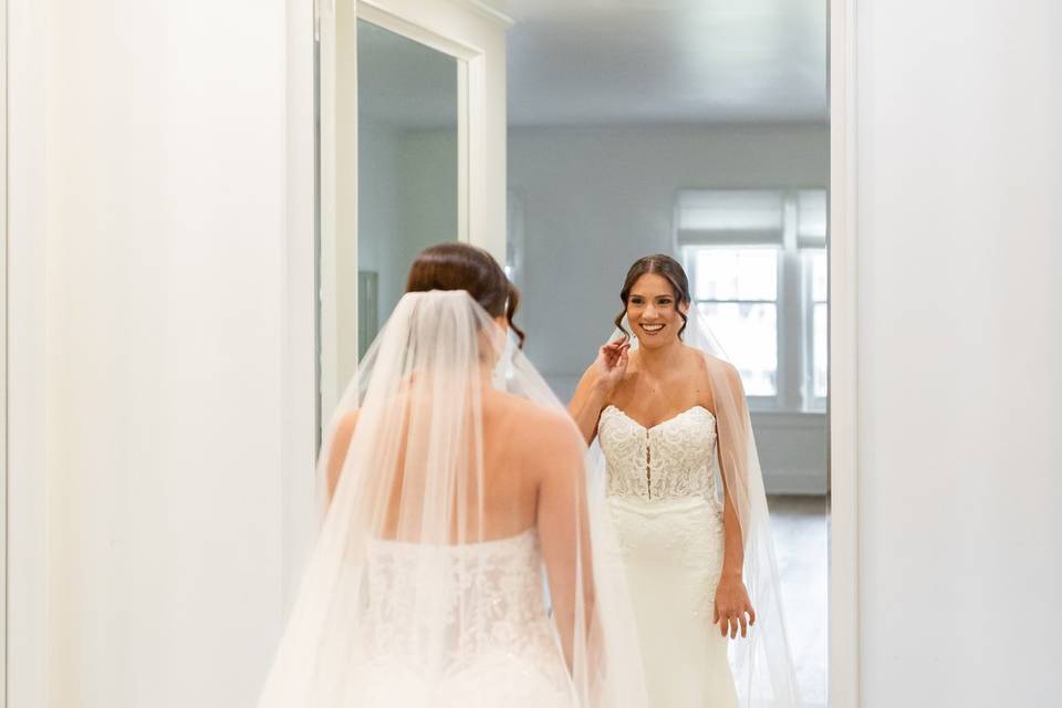 Ve'Lace Bridal
