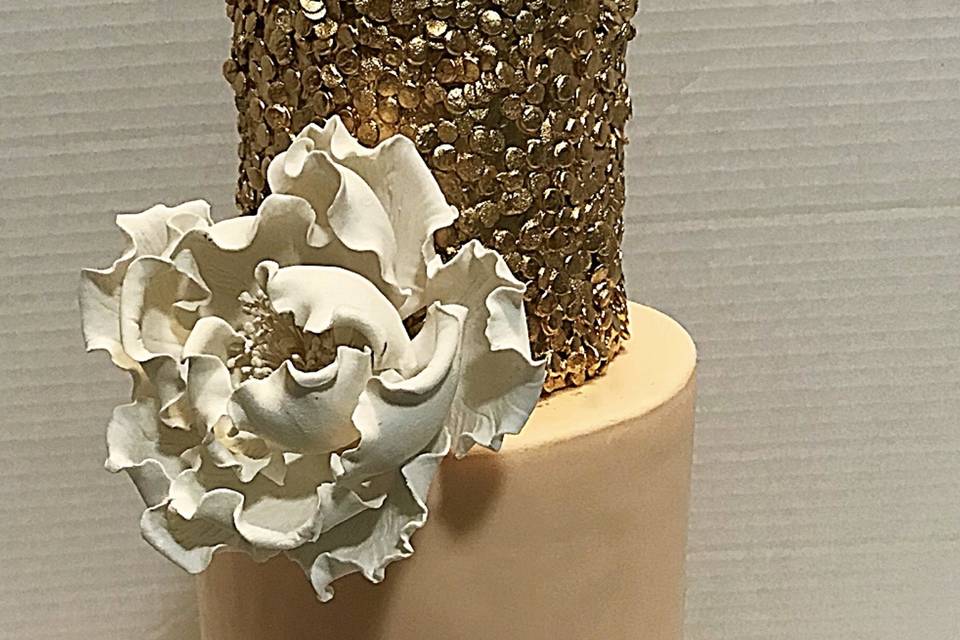Peach and Gold Sequins Cake