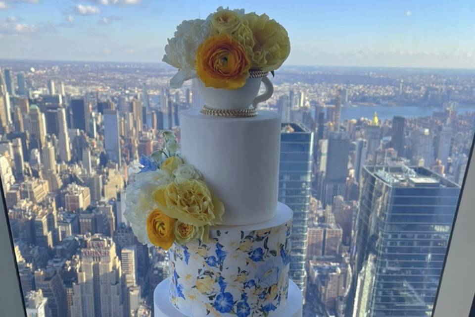 Teacup wedding cake.