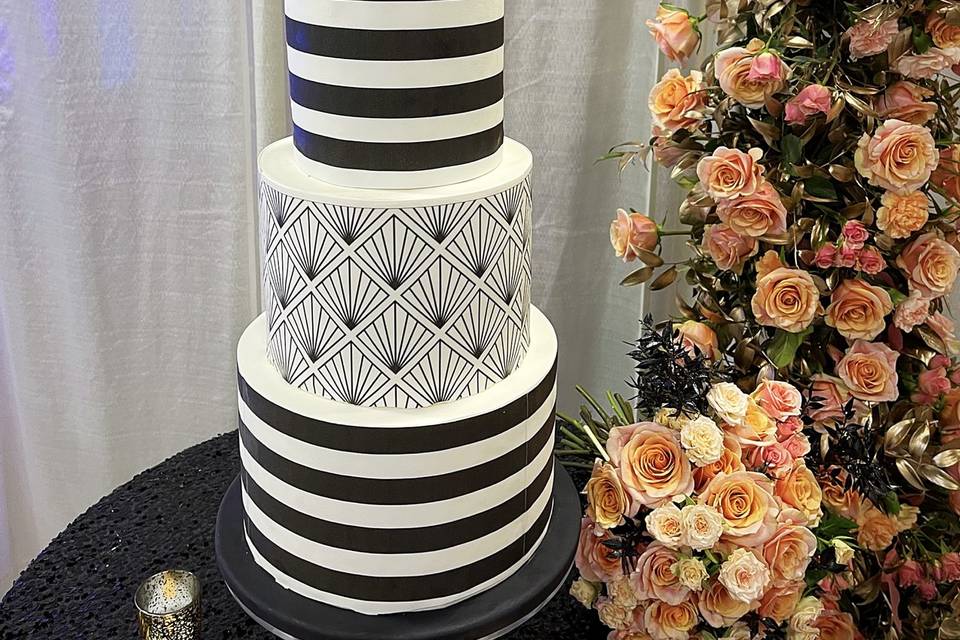 Black prints and peach cake