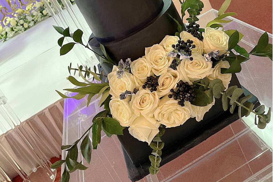 Navy blue wedding cake