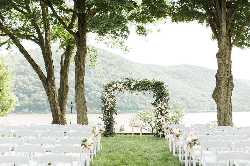 Outdoor Ceremony