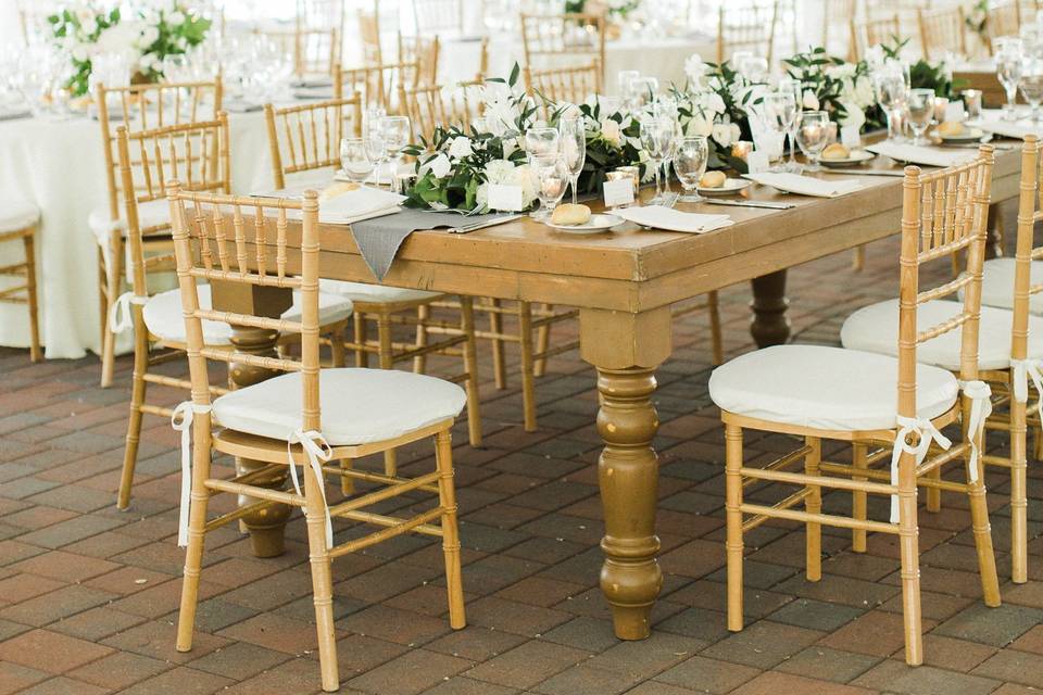 Farm Table Decor/Centerpieces