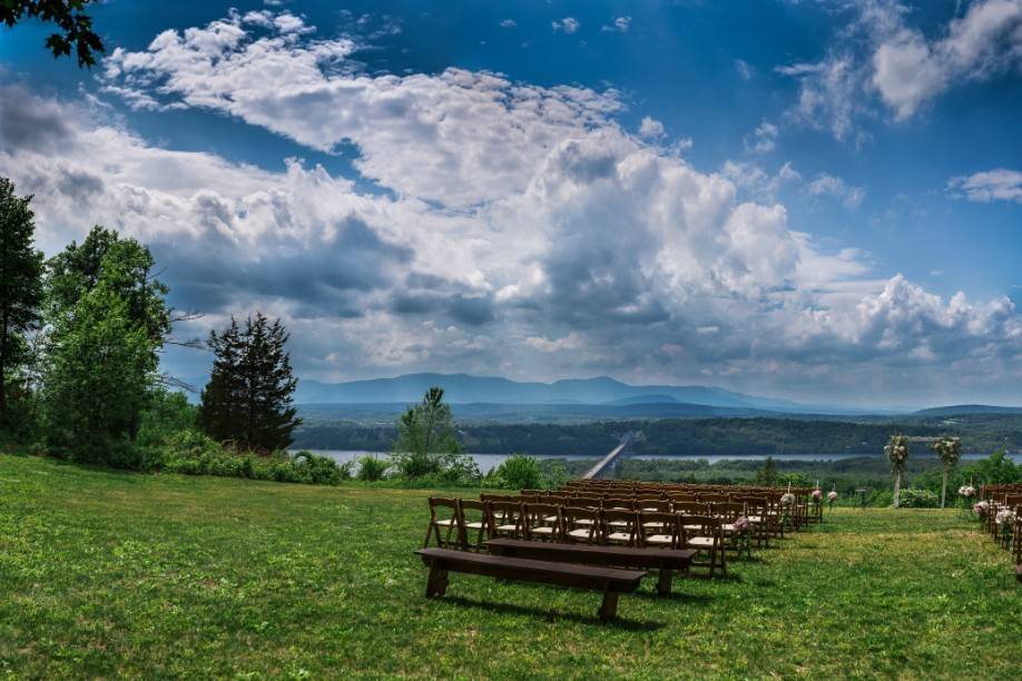 Outdoor Ceremony