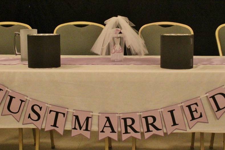 Sweetheart table