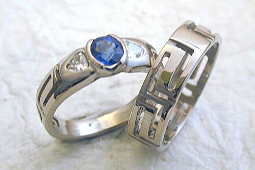 Blue stone with matching band