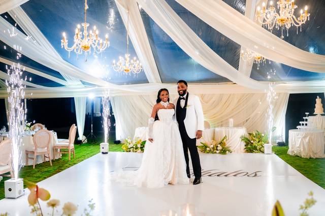 Truly Me Weddings