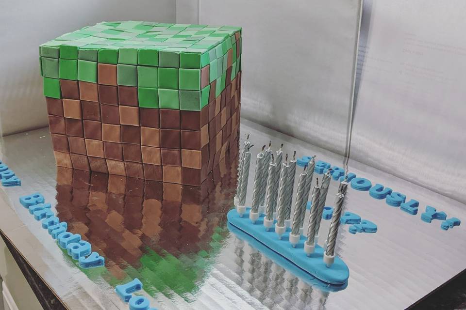 Minecraft Birthday cake
