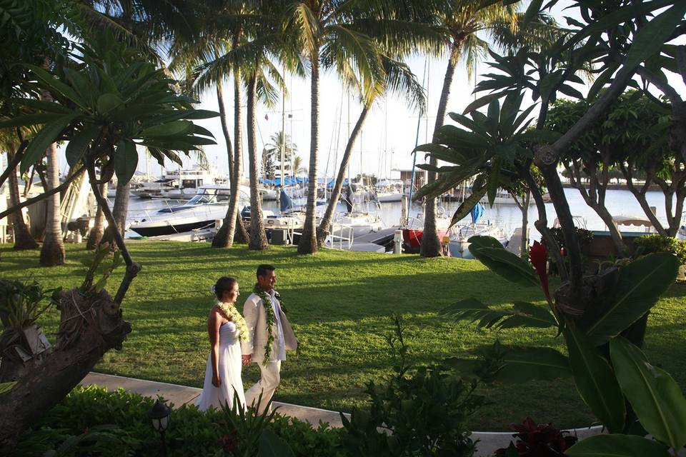 Waikiki Hawaii Wedding